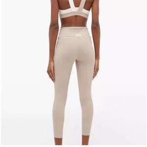 VAARA Millie Leggings Size Small Tan Taupe